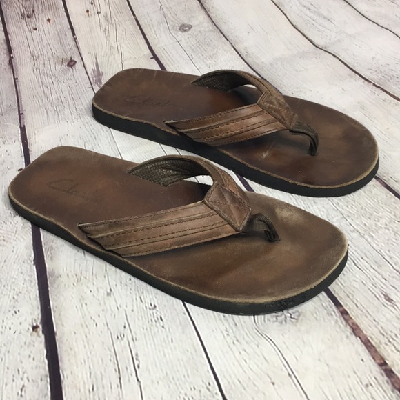 clarks flip flops mens brown